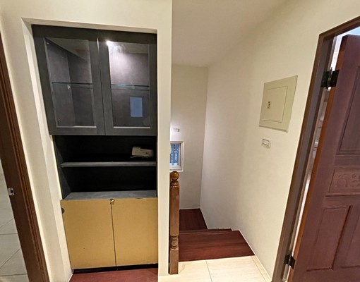 ✨左營高鐵｜福山學區｜大坪數一樓加挑高夾層，5房二廳三衛浴✨ - Image 3