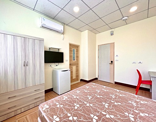 南投市中興路套房全新電梯好停車 - Image 2