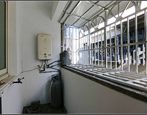 重新裝潢整層住家，周邊生活機能佳歡迎承租 - Image 7