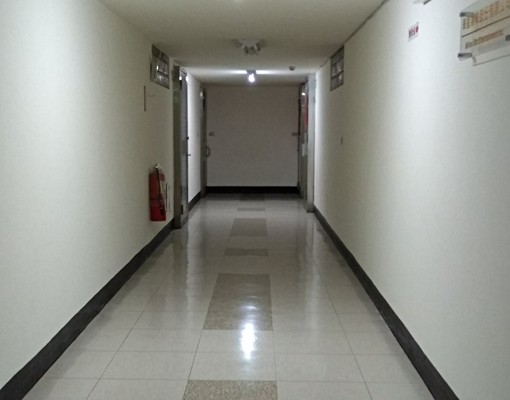 近國父紀念館捷運站旁明亮電梯套房 - Image 3