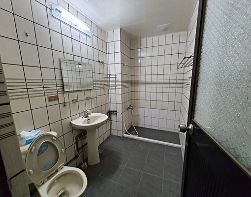 近桃園火車站大套房7500元起 - Image 7