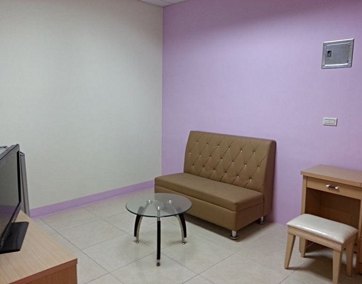 市區全新美套房 - Image 1