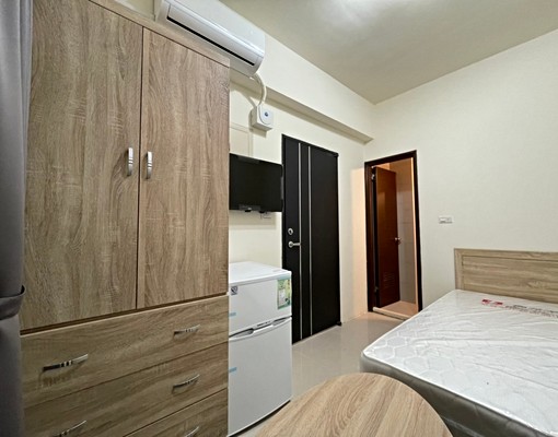 竹南科旁小資美套房設備全~喜歡可談 - Image 1