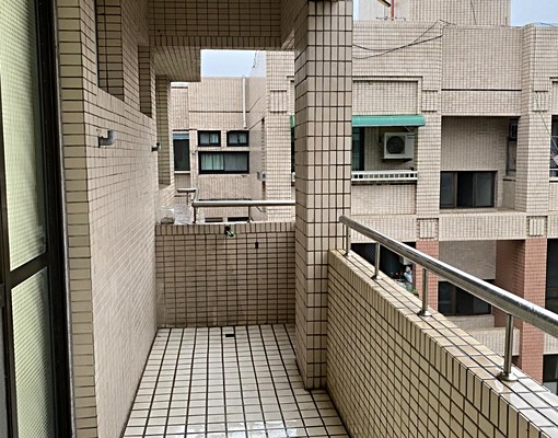 崇善11街5大房三衛陽台進出 - Image 10