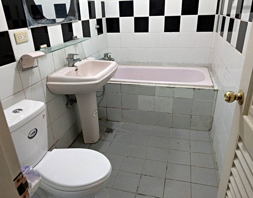 獨立門牌大套房,傢俱家電全附陽台 - Image 4