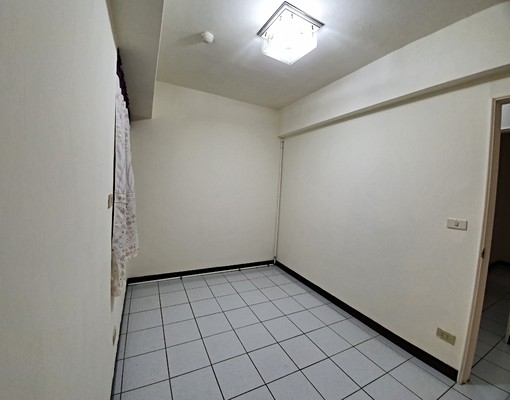 整層住家/4房2衛2廳/3陽臺/可租補 - Image 6