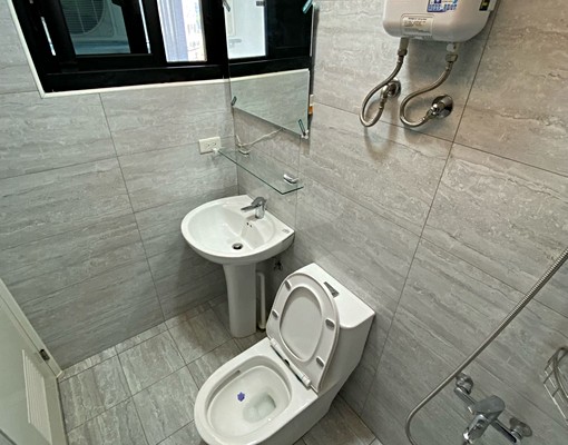 電梯獨洗|陽台流理台|台中車站|採光通風好|台體一中商圈 - Image 4