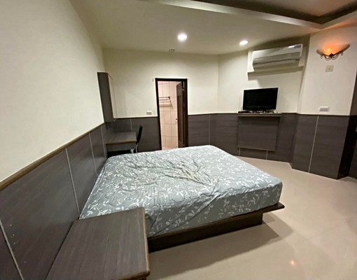 經國路一段近中央路自由路旁可貓咪套房 - Image 1