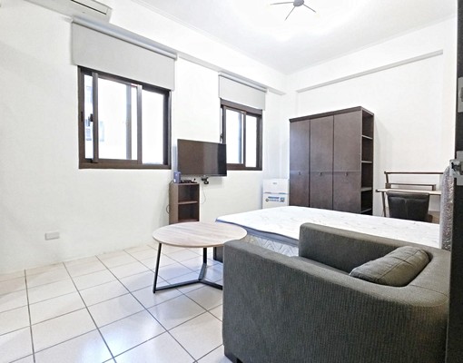 逢甲水湳中國醫🔥全新裝潢可租補大空間陽台獨洗 - Image 5