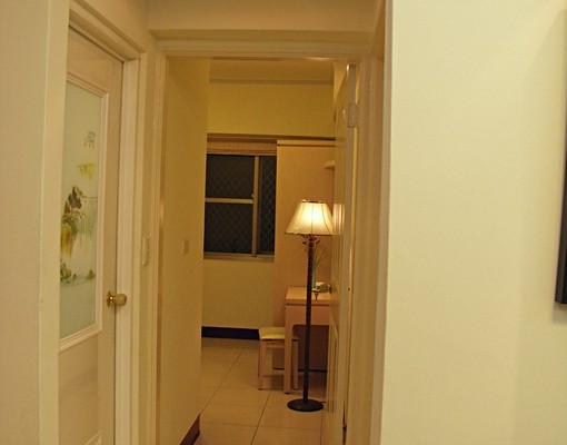 屋主自租-小家庭陽光兩房大客廳近好市多ikea文心森林美術館 - Image 5