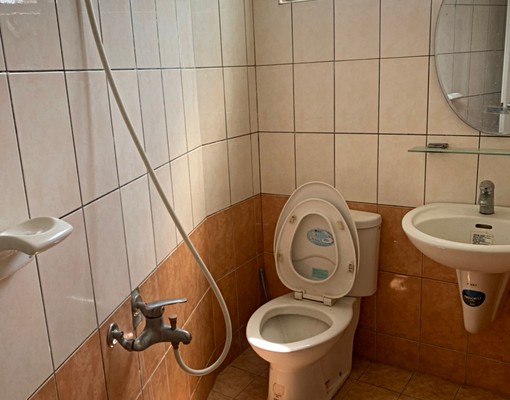 近車站~優質套房~拎包入住 - Image 8