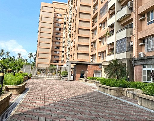 全新屋/附車位/合群新城整層住家大三房 - Image 10