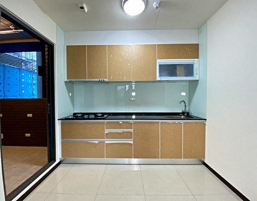 新樸文匯3房加車位 - Image 1