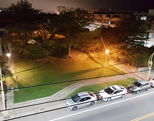 超棒3樓大雅房,附陽台網路!衛浴僅兩共用 - Image 11