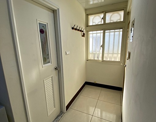 八里市中心套房,生活機能佳,交通便利 - Image 5