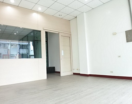 中華路透天2樓❤明亮溫馨店面/工作室/辦公室❤住辦合一 - Image 3