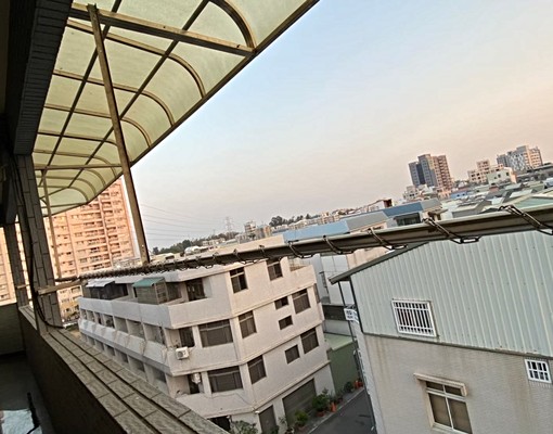 東區優質住宅區成大南大精緻書香園套房 - Image 7