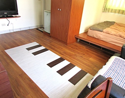 東區裝潢套房/1房1衛 - Image 3