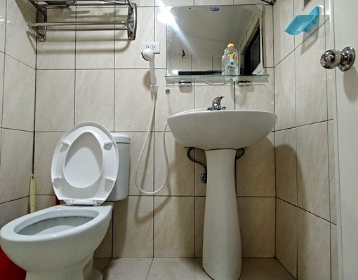 秀朗國小一房一廳租1.1萬(傢電全) - Image 4