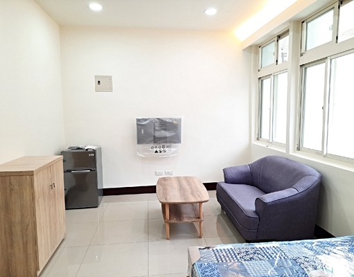 新莊高中美套房中信房屋新莊捷運店 - Image 2