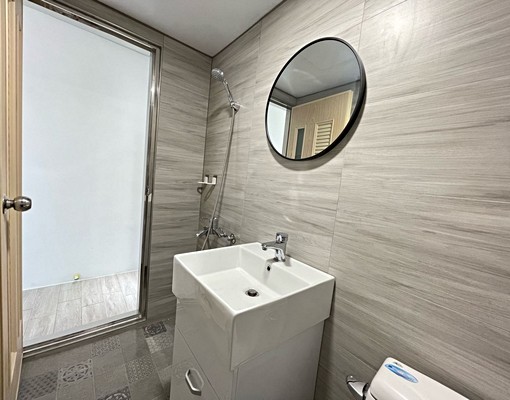 正市區稀有獨立套房出租採光佳 - Image 5