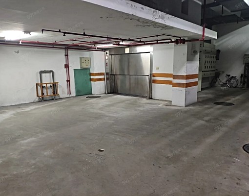 近樂華夜市🍡比樣廣場🛍機械車位 - Image 3