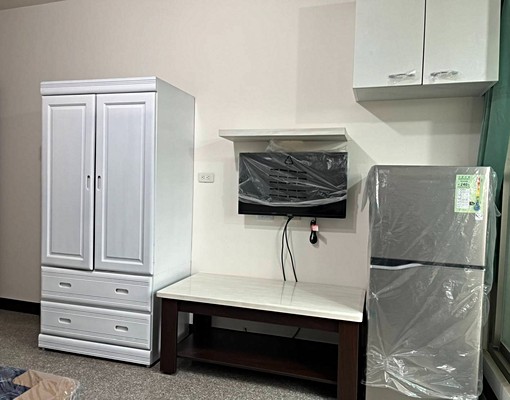 大套房一房一廳一廚房一陽台 - Image 5