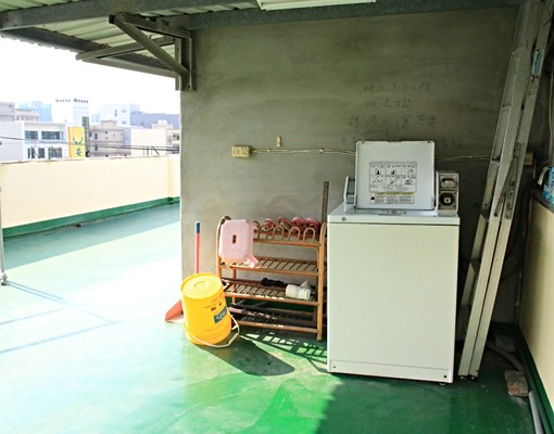 邊間機車庫，全年電費5元，1房1衛都有窗 - 591租屋網 - Image 5