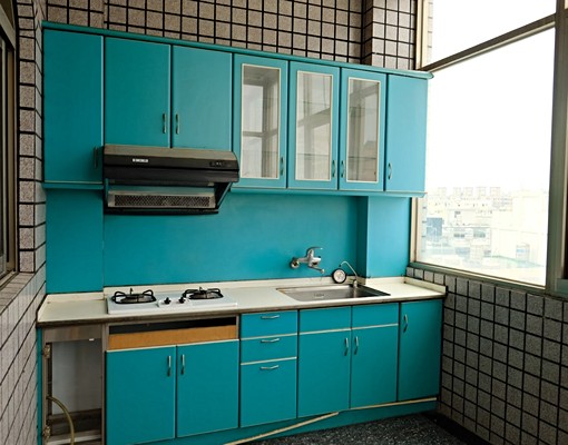 6F、頂級裝潢45坪、電梯、車位、可開伙、租金含熱水＆網路 - Image 9