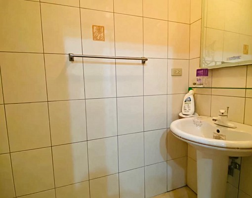 【草漯★三層樓透天】室內車庫 - Image 4