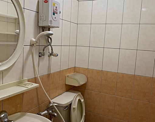 專人打掃垃圾代收冷氣液晶電視套房 - Image 4