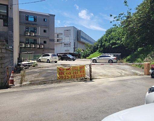 近山仔頂平鎮工業區電梯大套房 - Image 8