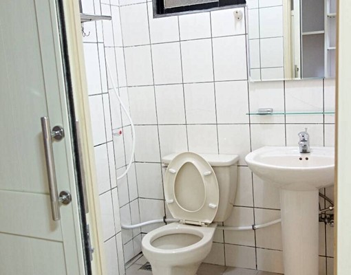 可租補！真正獨立一房一廳超大優質套房！ - Image 6