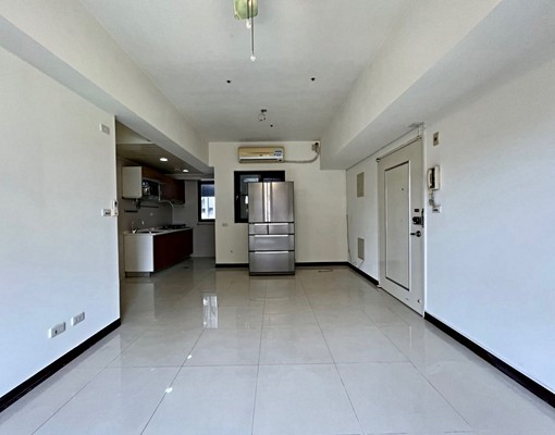 適裝潢短租近市政府捷運市政LV景觀戶 - Image 3