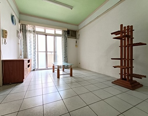 GH/中壢sogo商圈採光極佳美3房 - Image 1