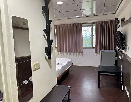 中央路慈濟大學對面電梯獨立套房景觀大窗 - Image 1