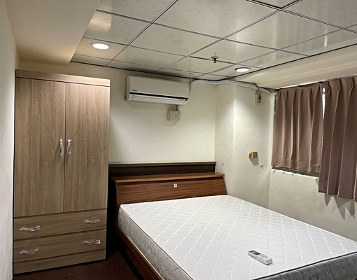 中央路慈濟大學對面電梯獨立套房景觀大窗 - Image 2