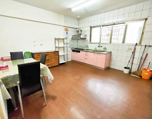 台74線環中路旁45坪3房+大客廳出租(含管理費/屋主自租 - Image 8