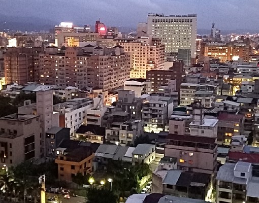 中醫*獨洗*台電*採光*24小時保全 - Image 4