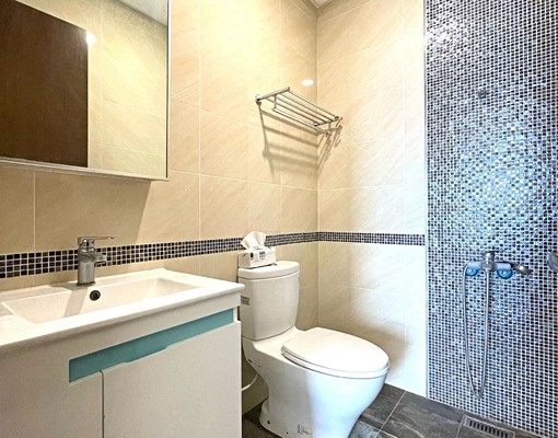 高鐵2房2衛含車位可租補 - Image 5