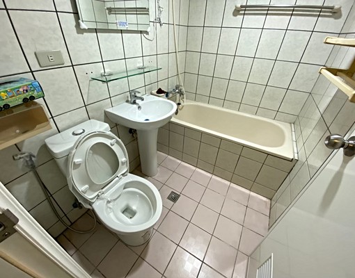 可租補@安心租屋@合租3房南屯嶺東忠勇路@ - Image 14