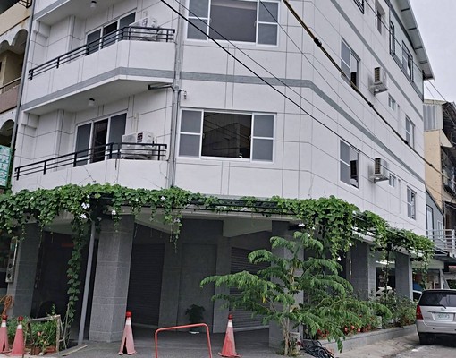 全新套房,拎包入住,便利鬧區 - Image 11