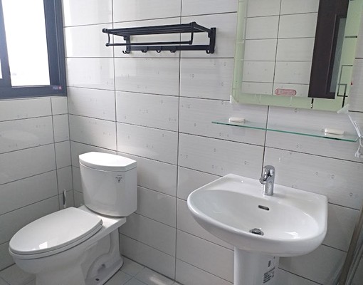 湖子內輕屋齡景觀樓中樓大四房+平移車位~空屋、有冷氣/採光佳 - Image 9