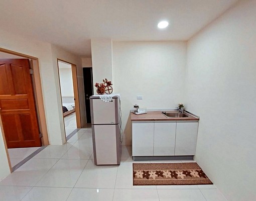 全新裝潢優質電梯套房兩房一廳 - Image 2