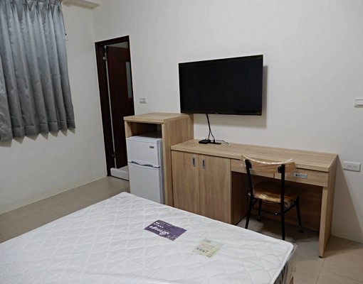 可租補~新市獨立套房~近南科新市商圈 - Image 3