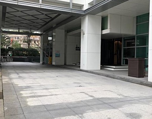 近捷運象山站,新川普社區內B1坡平大車位 - Image 3