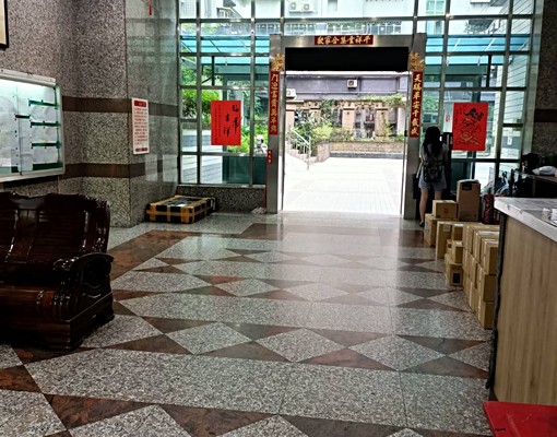 電梯大廈、獨立門戶套房、中庭花園社區,便利生活圈 - Image 8
