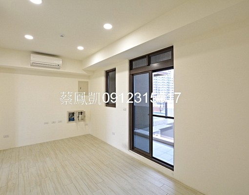 西門町商圈/西門捷運站/5年新大樓/景觀大露臺/採光2房 - Image 6