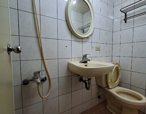 淡江大學學府路舒適便捷男套房可租屋補助 - Image 8