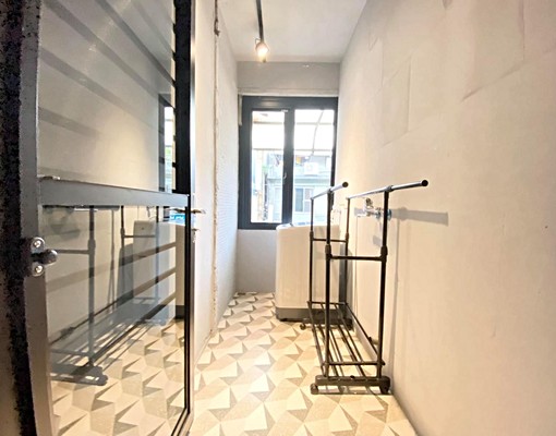 捷運全新裝潢2房1廳1衛 - Image 12